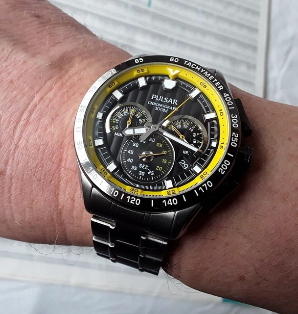 Pulsar chronograph 100m online price