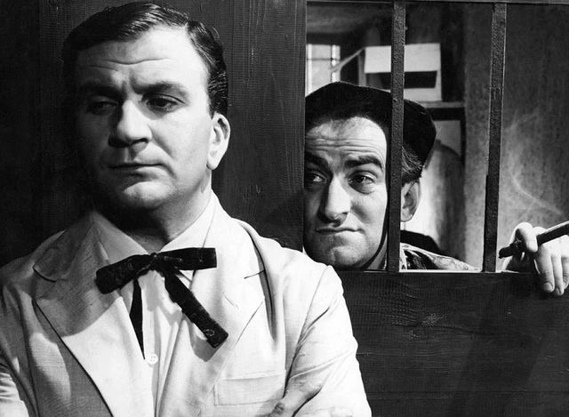 PHOTO NI VU, Ni Connu - Louis De Funes (P3) Format 20X27 Cm EUR 8,74
