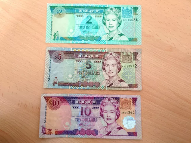 Fiji Dollars 1 x $2, 1 x $5 & 1 x $10 - (17 Dollars in Total)