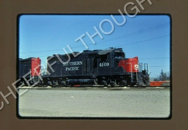 Original '77 Kodachrome Slide SP Southern Pacific 4109 GP20 Roseville, CA  21T61