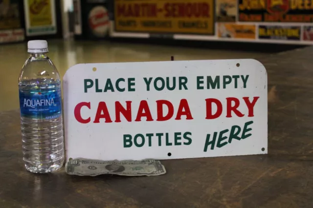 RARE 1950s CANADA DRY 2 SIDED EMPTY BOTTLE RETURN RACK TOPPER PAINTED METAL SIGN