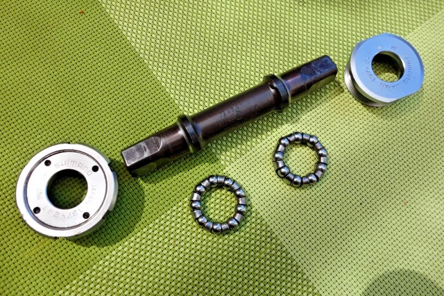 Boîtier Pédalier TA Spécialités - Axe 126 Mm, Filetage Français, Pour Vélo Course