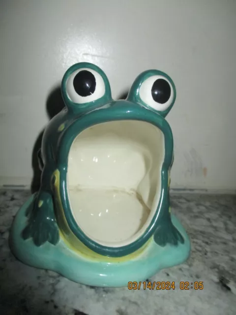 Green Ceramic Frog Sponge Holder Retro Big Mouth Soap Dish Yellow Spots Kitchen