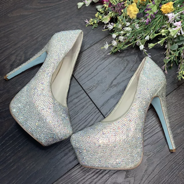 BETSEY JOHNSON BLUE CHAMPAGNE METALLIC CRYSTAL WISH PLATFORM HEELS PUMPS Sz 8