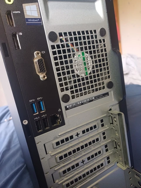 PC Bureau ASUS BLITZ DESKTOP – HDD 250 Go, RAM 4 Go, Windows 10 Pro Installé