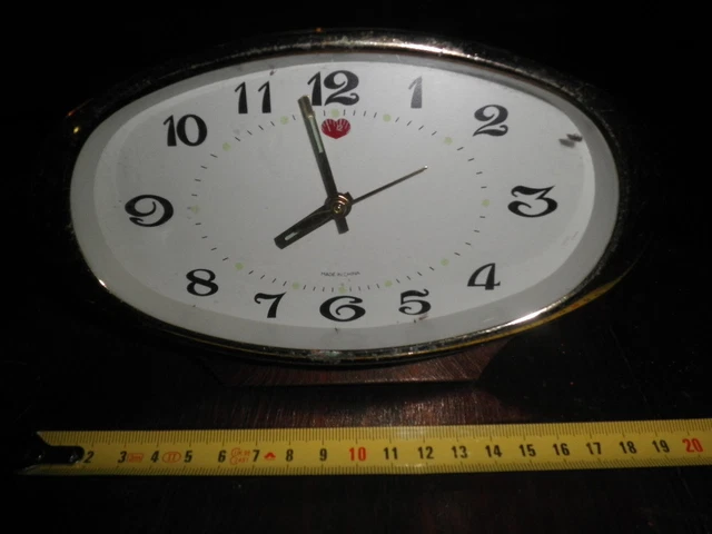 OROLOGIO SVEGLIA DA TAVOLO - FUNZIONANTE  - Made in China - vintage