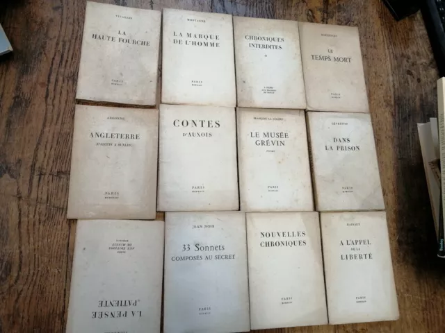 Lot 12 exemplaires sur vélin éditions de Minuit imprimés dans la clandestinité