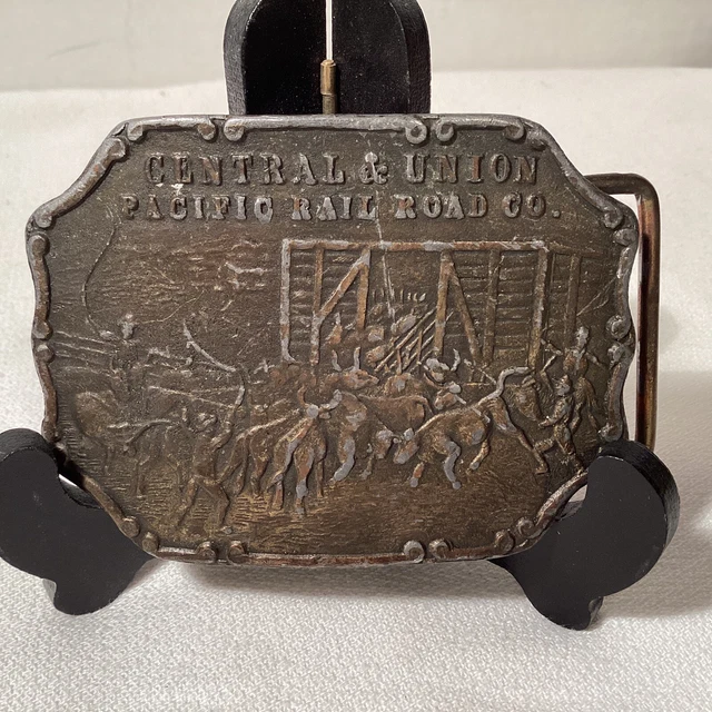 Vtg CENTRAL & UNION PACIFIC RAIL ROAD CO Property Heavy Brass Belt Buckle Reward