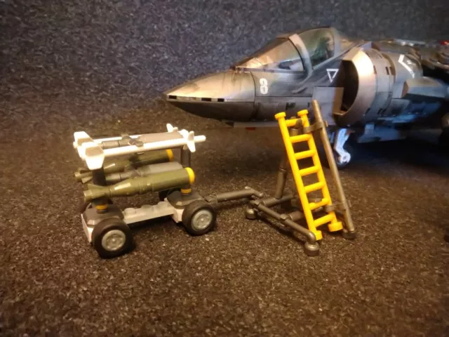 Mega Construx Call Of Duty Combat Fighter Jet 100% Complete, mega bloks. 3