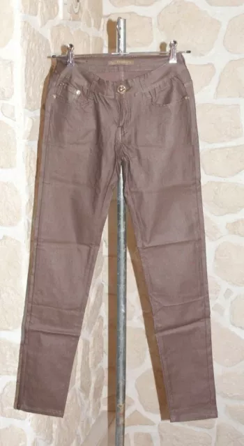 Pantalon marron neuf taille 40 (taille petit) marque Evador's (sg)