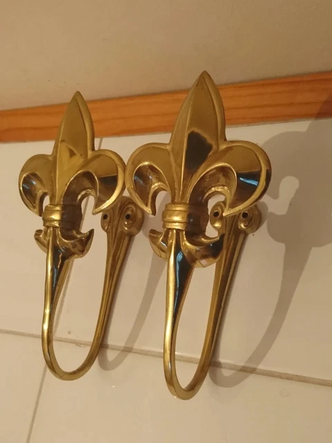 Old Vintage/Antique Solid Brass Fluer De Lis Coat Hooks Original Reclaimed 🇬🇧