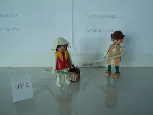 PLAYMOBIL vintage médiéval paysans charrette vaches outils