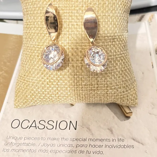 Aretes Chapado En Oro 18K Pendientes De Perlas Brillantes Aretes Para Mujer Moda