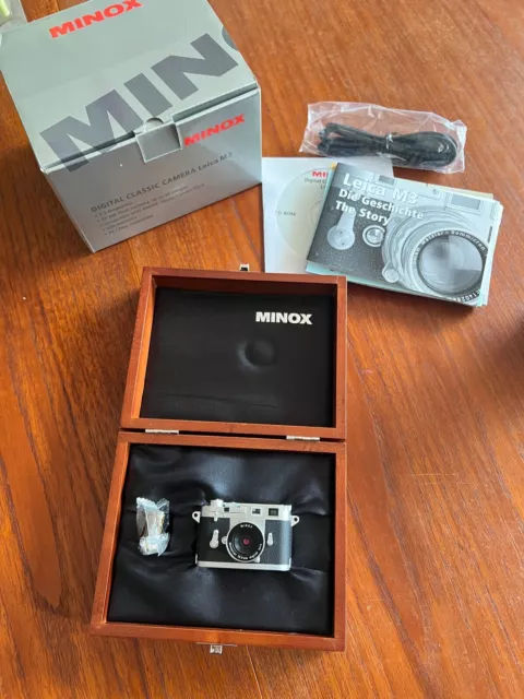 Minox Digital Classic Camera Leica M3 1.3mp Version 2.1