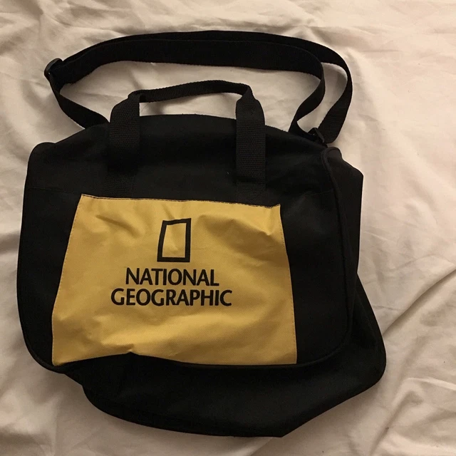 NATIONAL GEOGRAPHIC TOTE Bag Two Pocket Zipper Top Shoulder