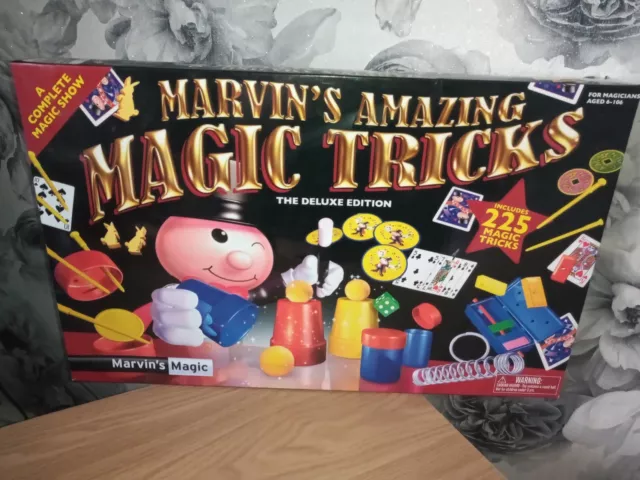 Marvin's Amazing Magic Tricks set. Deluxe Edition. INCOMPLETE PLEASE READ