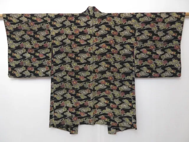 0825T05z520 Vintage Japanese Kimono Silk HAORI Black Chrysanthemum 2
