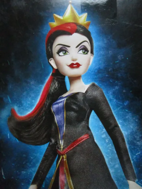 Disney Villains Puppe Die böse Königin, Evil Queen Hasbro Puppe 28cm NEU
