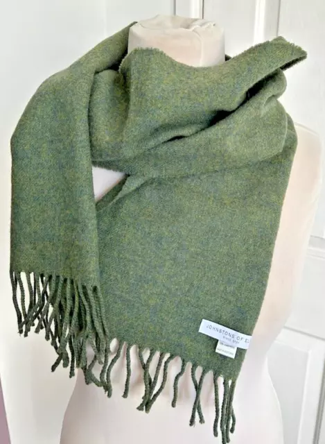 vtg Scarf green Lambs Wool tassels Johnstons of Elgin Made Scotland grannycore