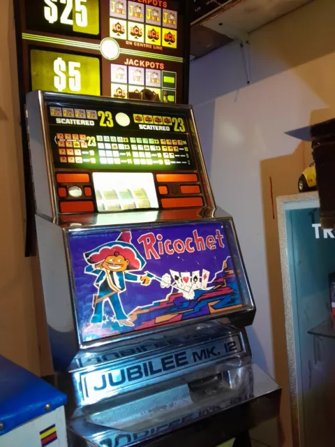 Jubilee Mk.12 Pokie Machine - One Armed Bandit Slot Machine - Ricochet 3