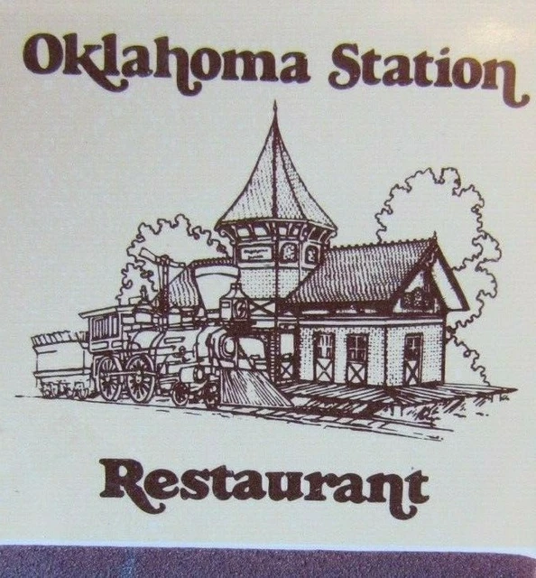 Train On Matchbook Matchcover: Oklahoma Station Restaurant (Oklahoma City) -E25