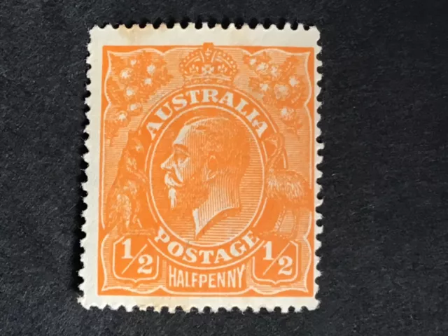 Australia stamp GV 1923 1/2d orange MH rust spots