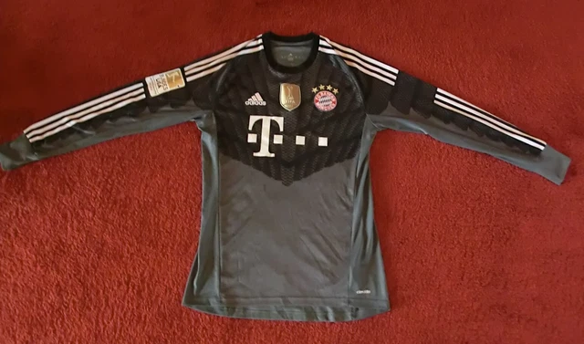 FC Bayern München Torwarttrikot 13/14 Grau Größe S Original Trikot + Stutzen