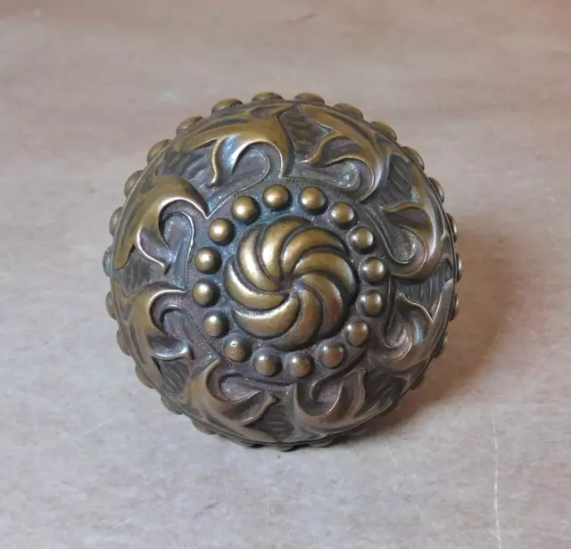 Antique Yale Towne Auvergne Entry size cast brass bronze ornate door knob