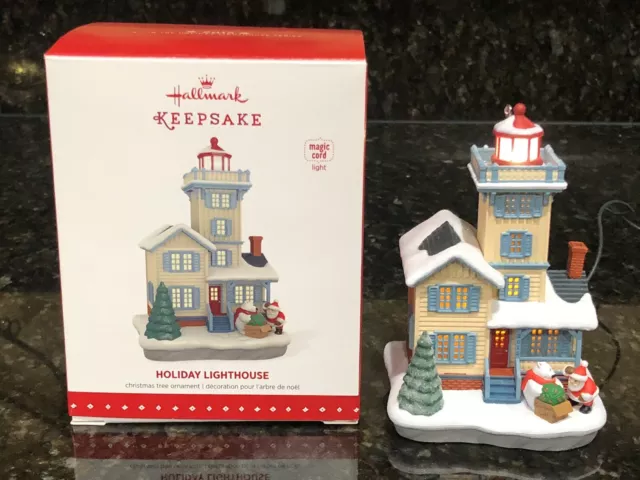 2015 Hallmark Holiday Lighthouse Ornament 4th In Series Magic Cord Light WORKS