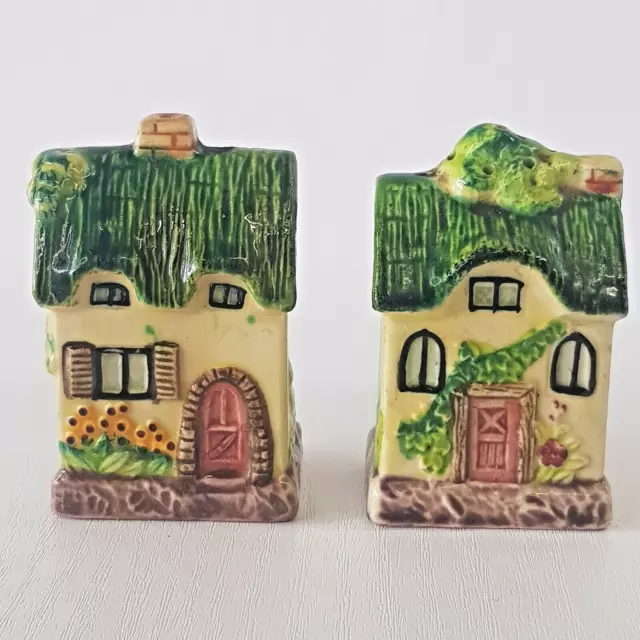 Salt And Pepper Pot Shakers Country Cottage Style Hand Made In Japan