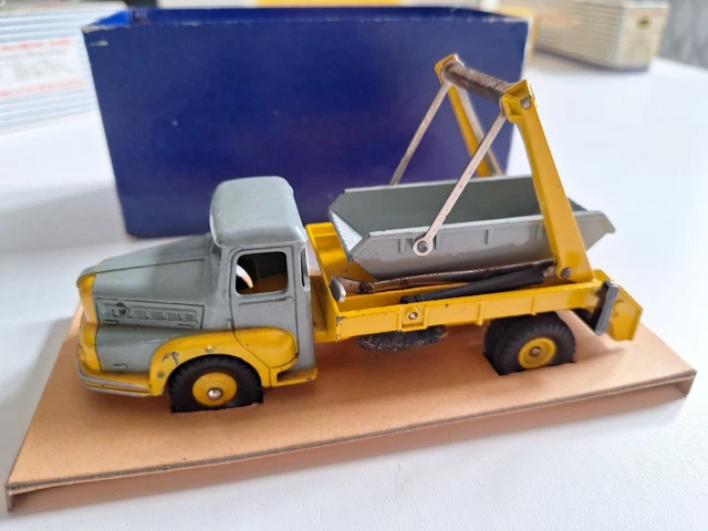 Miniature Dinky Supertoys UNIC Multibenbe 38A - 1/43 - France - Très Bon état