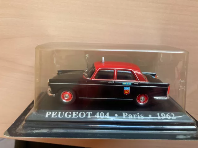 IXO ALTAYA 1/43 "PEUGEOT 404 berline Taxi G7 Paris 1962", neuve sous blister !