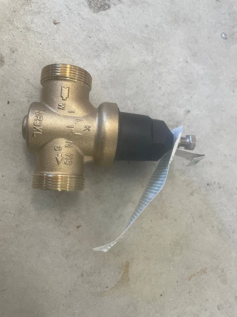 ZURN 1-NR3XL 1" Pressure Reducing Valve Single Union NPT