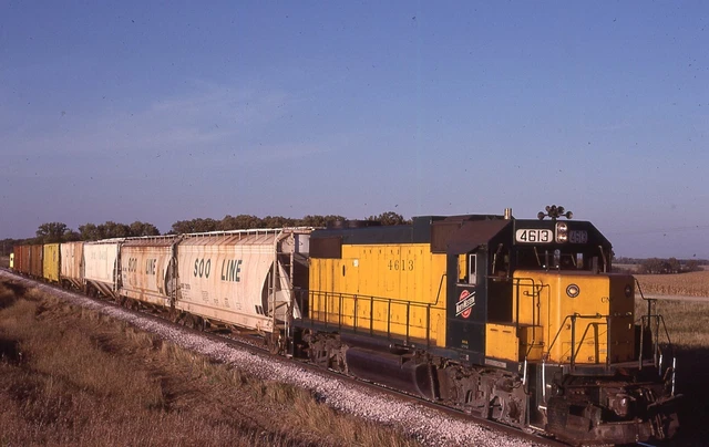 C&NW GP38-2 - Number - 4613 w/Train - ORIG - KR - rals706