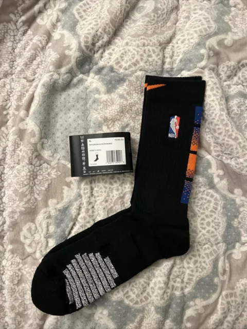 https://www.picclickimg.com/LYIAAOSw2Allw0G~/Nike-NBA-Authentics-Power-Grip-Socks-XL-New.webp