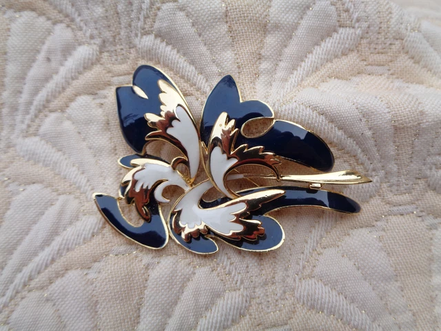 Bijou Broche feuillage alliage doré émaillé Oréna Paris brooch