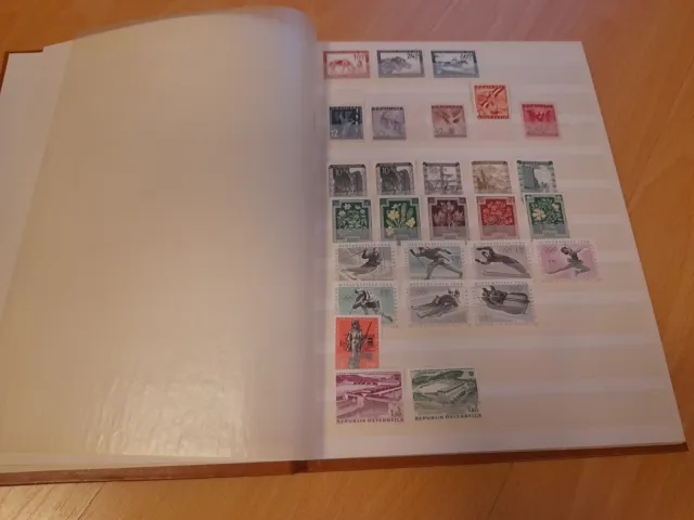 Briefmarken Album Österreich - POSTFRISCH- schöne Sammlung!!