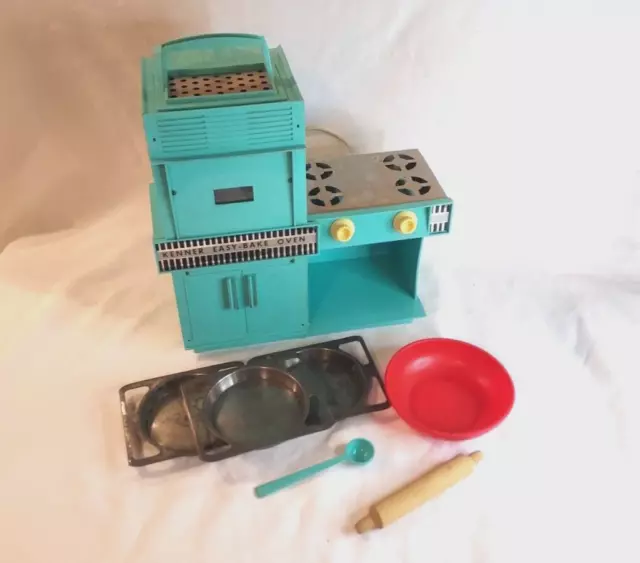 Vintage 1960s KENNER Easy Bake Oven w/ 3 Trays Bowl Spoon Rolling Pin Tested