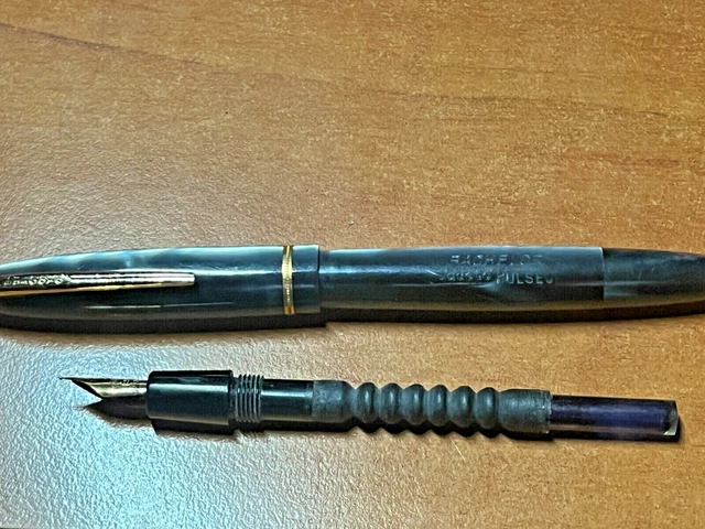 Stylo Plume Ancien Edacoto Bachelor Pulseur - Plume Or 18K - Longueur 13,5 Cm - Occasion à Restaurer