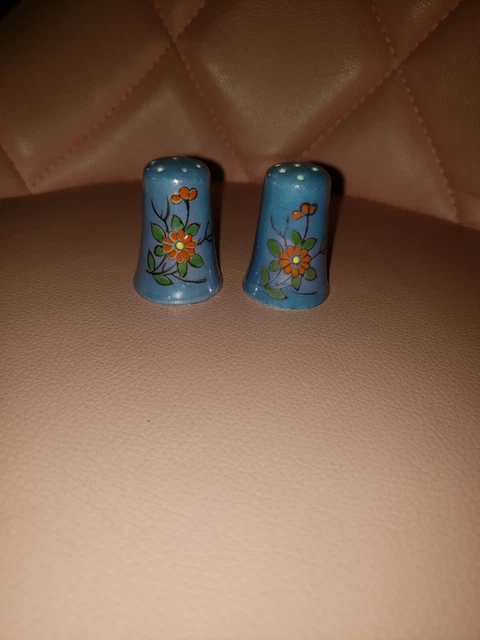 Vintage Lusterware Salt & Pepper Shakers short Hand Painted Ceramic Floral Japan