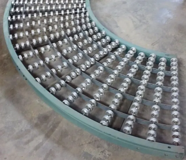 30" x 90 Degree Hytrol Skatewheel Conveyor Curve