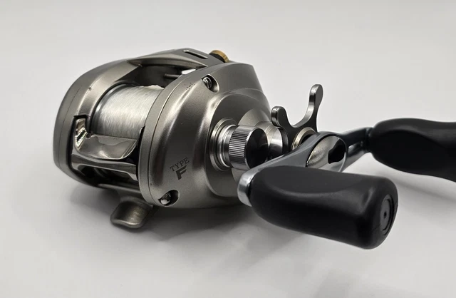 DAIWA ALPHAS 103 type F Baitcast Reel Right Hand from Japan