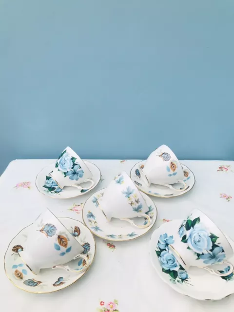 Pretty Set Of 5 Vintage Mismatched Blue Floral Bone China Cups & Saucers