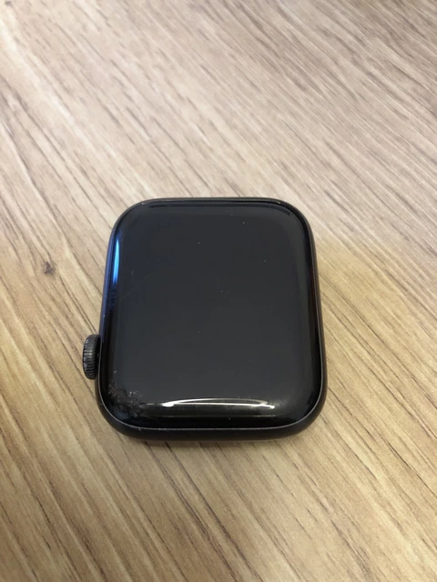 Apple Watch Series 5 44mm Space Grau Aluminiumgehäuse - Sportarmband schwarz