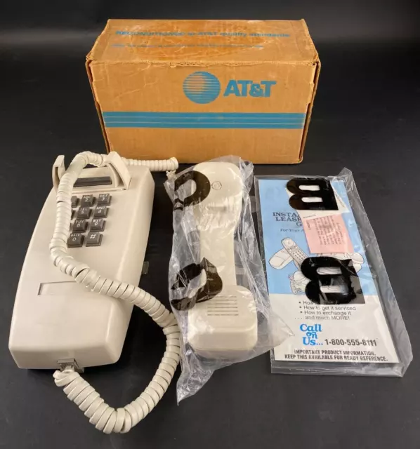 Vintage 1989 AT&T Corded Button Push Telephone Table Wall Mount Beige New