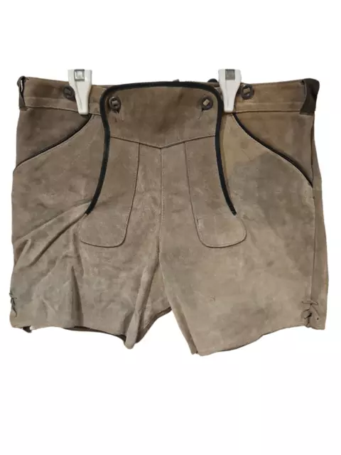 Vintage leather lederhosen shorts 34” Waist. 15” From Waist To Bottom Of Shorts.
