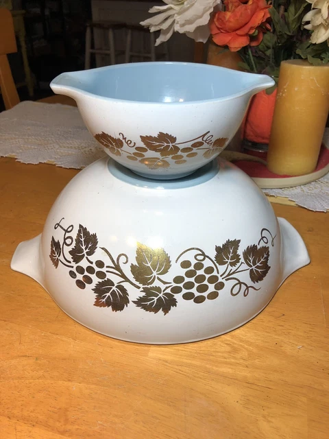 Vintage Pyrex “Golden Grapes” Chip and Dip” Set-Delphite Blue