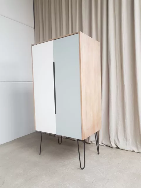 Armadio scandinavo metà secolo stile vintage industriale danese retrò R156