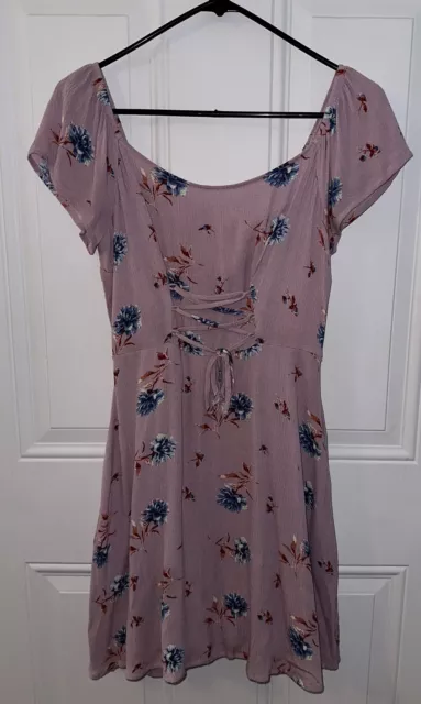 Mimi Chica Lavender Floral Dress with Flutter Sleeves Women’s Juniors Size M