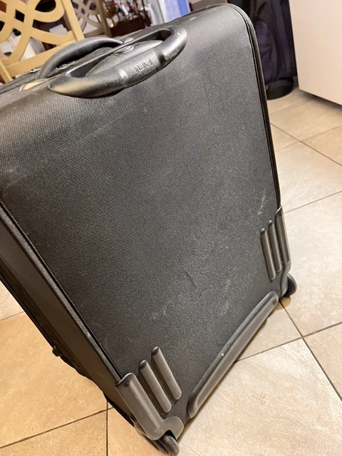 Tumi Alpha 22024D4 Upright Expandable Suitcase Luggage 2 Wheel Rolling Good 8